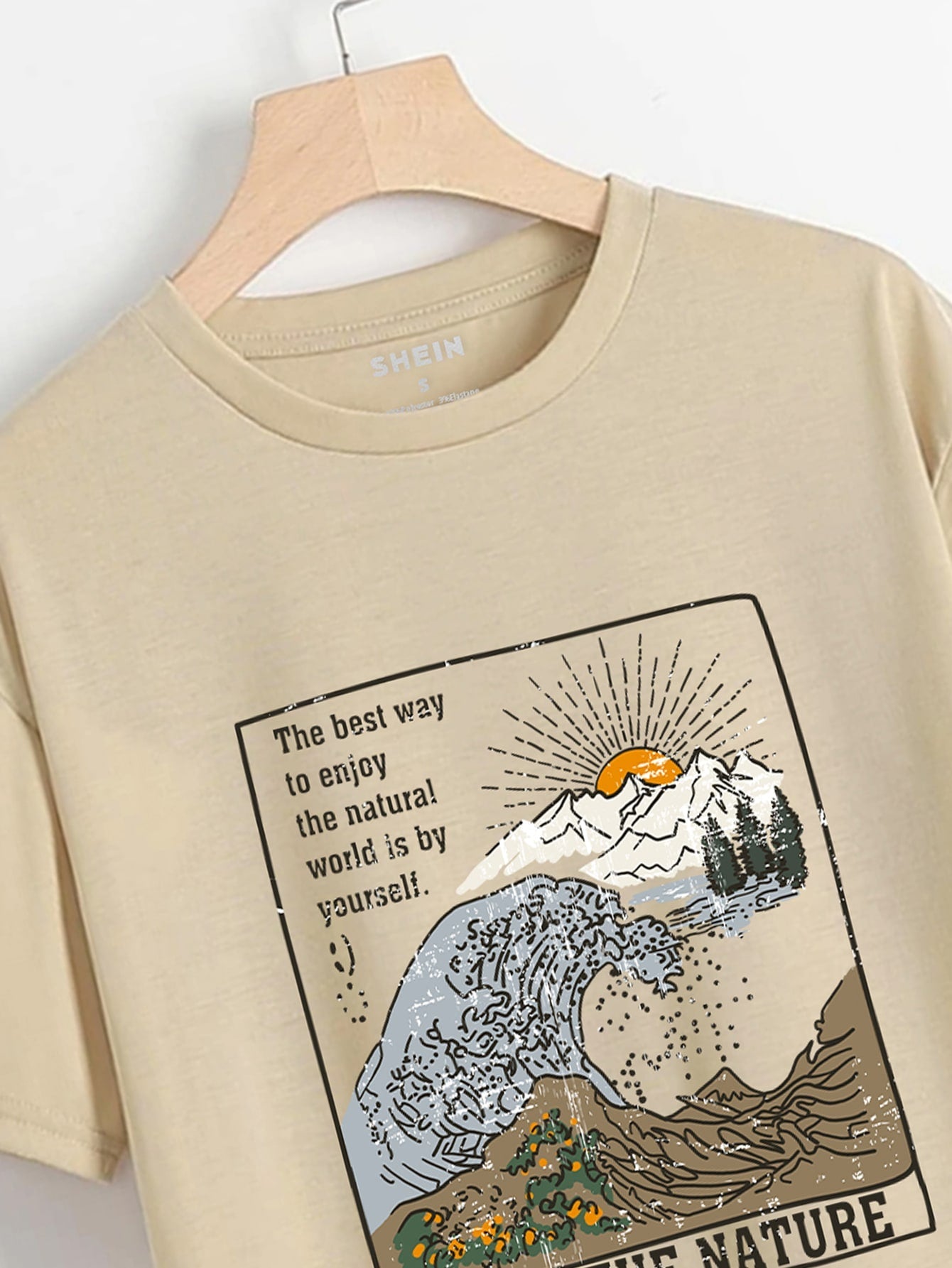 Waves And Slogan Graphic Casual T-shirt